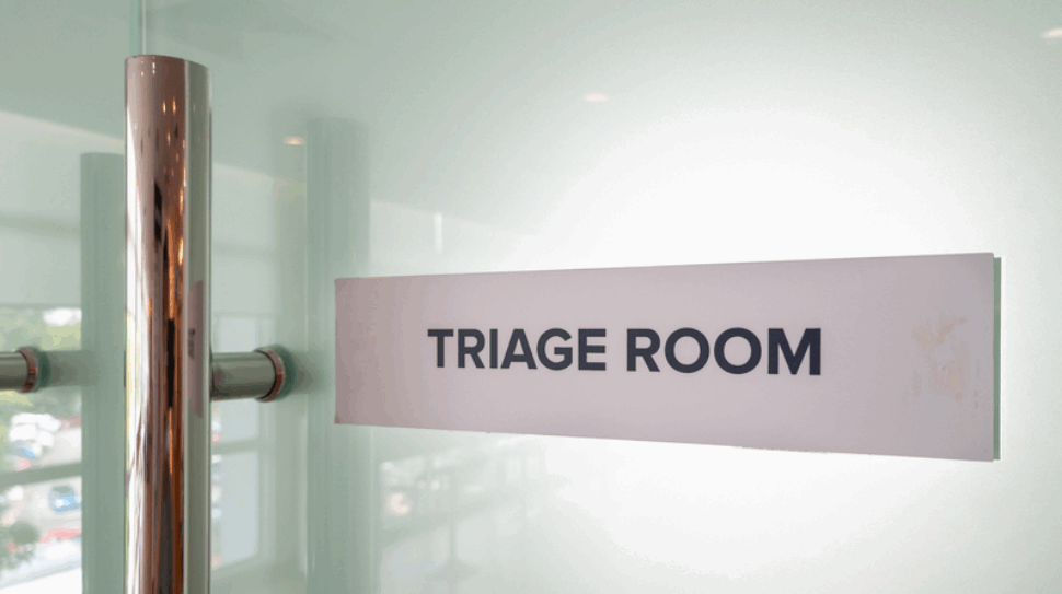 Screenshot 2024-10-31 at 10-44-54 Concept of the word Triage Room at the emergency entrance of hospital - Photos by Canva